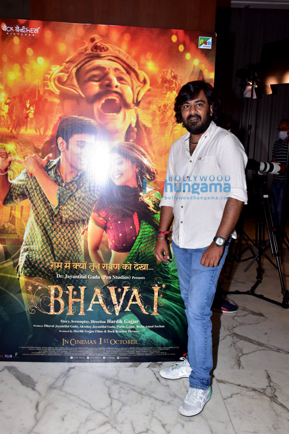 photos pratik gandhi and hardik gajjar snapped for bhavai promotions 3