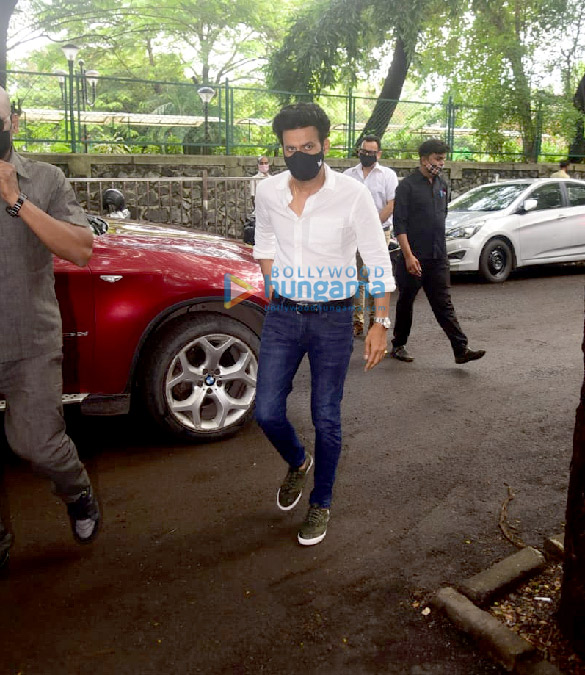 photos prayer meet for late film producer pradeep guha 6