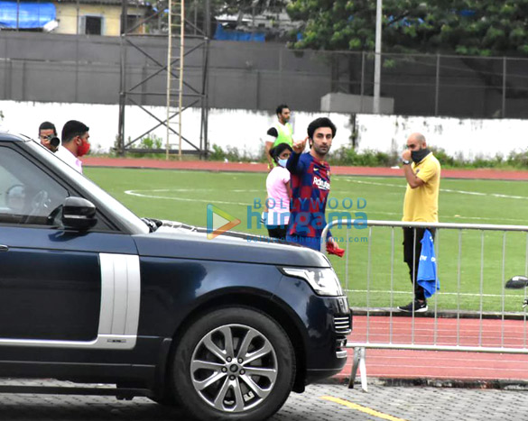 photos ranbir kapoor and others snapped playing football 3