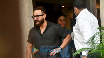 Photos: Saif Ali Khan, Kareena Kapoor Khan, Taimur and Jeh spotted in Bandra