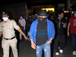Photos: Salman khan, Disha Patani and Krishna Shroff snapped at the airport