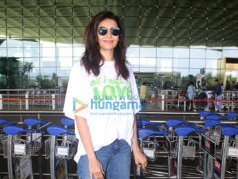 Photos: Shahid Kapoor, Shruti Haasan, Karishma Tanna and others snapped at the airport