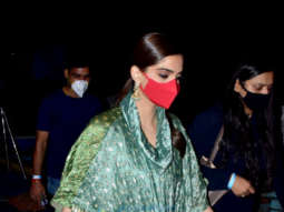 Photos: Sonam Kapoor Ahuja snapped at the Versova jetty