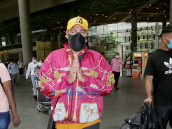 Photos: Tamannaah Bhatia, Karishma Tanna and Badshah snapped at the airport