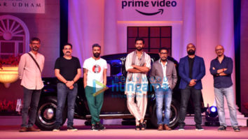 Photos: Vicky Kaushal and Shoojit Sircar snapped at the trailer launch of Sardar Udham