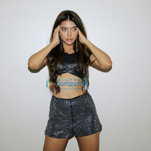 ruhi singh 1 33