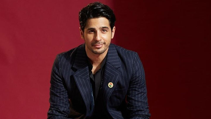 Sidharth Malhotra: “I’m currently doing comedy with Indra Kumar where me and Ajay Devgn…” Sidharth Malhotra: “I’m currently doing comedy with Indra Kumar where me and Ajay Devgn…”