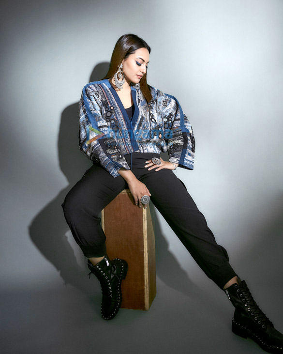 sonakshi sinha 1 27