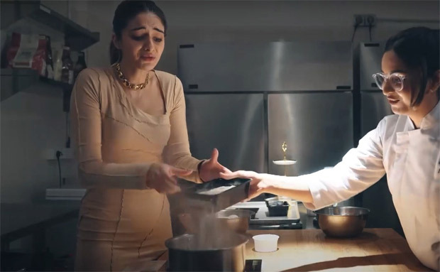 Star Vs Food: From struggling to mix to learning to set up the oven, Ananya Panday impresses the chef with her beginner-level skill in baking