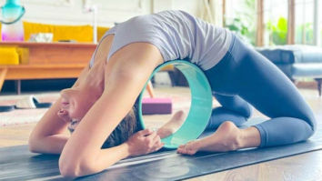 Alia Bhatt beats the Monday Blues with her powerpack intense yoga session