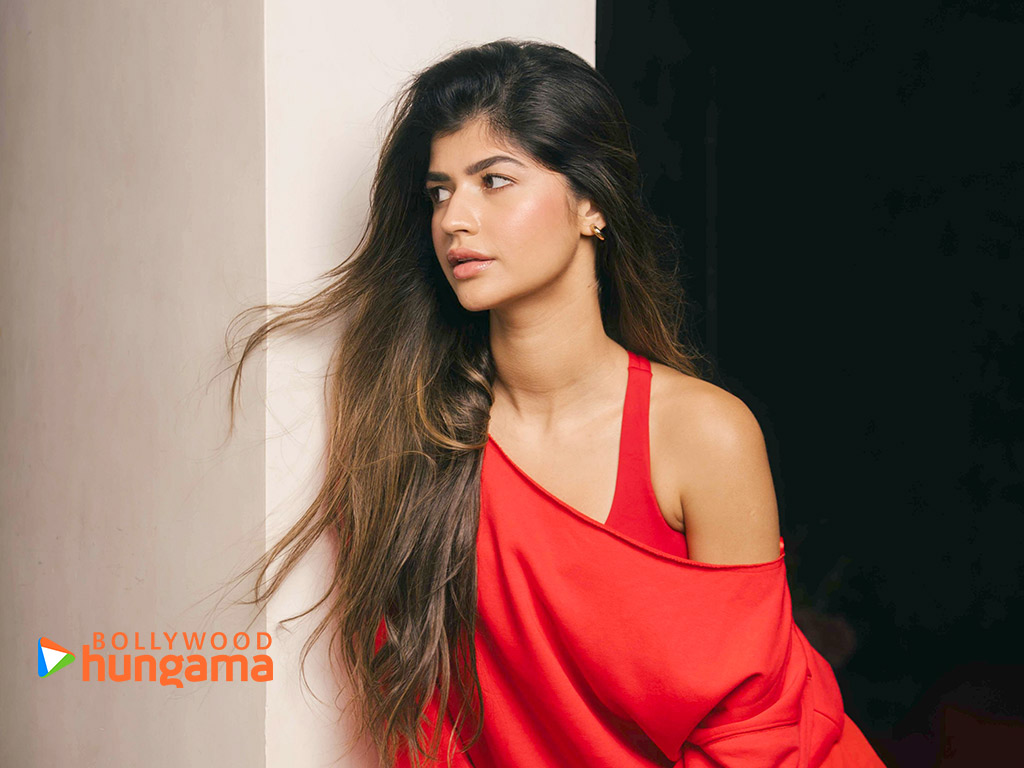 Anjini Dhawan Anjini Dhawan