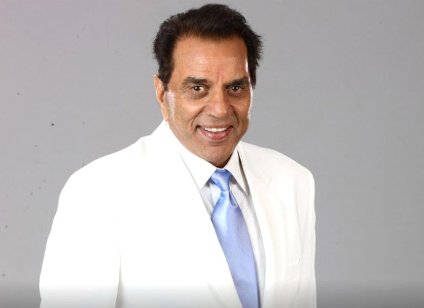“It’s always a pleasure to meet good friends,” says Dharmendra after meeting Mumtaz “It’s always a pleasure to meet good friends,” says Dharmendra after meeting Mumtaz