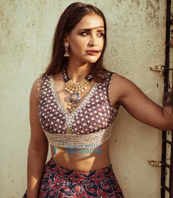aisha sharma 9 2