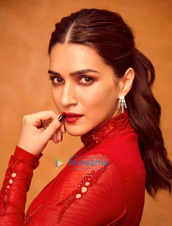 kriti sanon 4 16