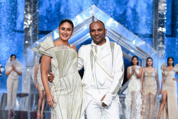 Lakmé Fashion Week: Kareena Kapoor Khan looks stunning as she walks for designer Gaurav Gupta at the finale Lakmé Fashion Week: Kareena Kapoor Khan looks stunning as she walks for designer Gaurav Gupta at the finale