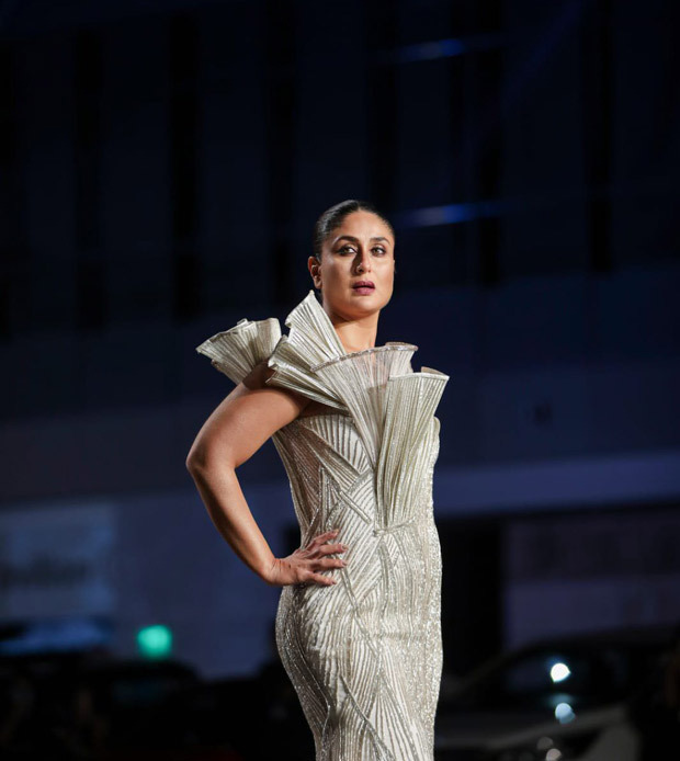Lakmé Fashion Week: Kareena Kapoor Khan looks stunning as she walks for designer Gaurav Gupta at the finale Lakmé Fashion Week: Kareena Kapoor Khan looks stunning as she walks for designer Gaurav Gupta at the finale