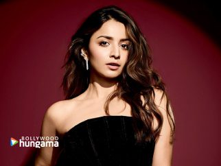 Celebrity wallpaper of Mahima Makwana
