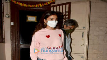 Photos: Alia Bhatt spotted at Shankar Mahadevan’s dubbing studio in Bandra