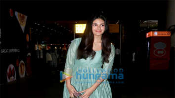 Photos: Amyra Dastur, Shriya Saran and Raashi Khanna snapped at the airport