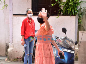 Photos: Ankita Lokhande snapped in Juhu with her mother