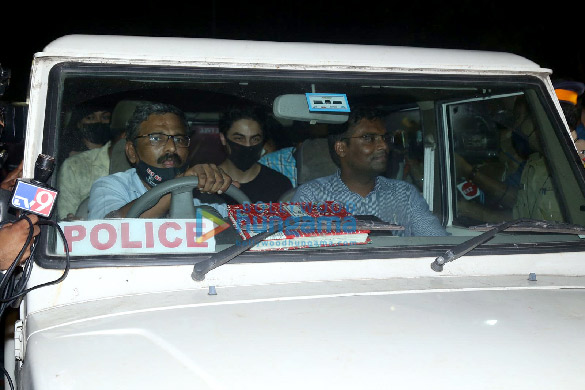 photos aryan khan snapped leaving killa court after his hearing 4