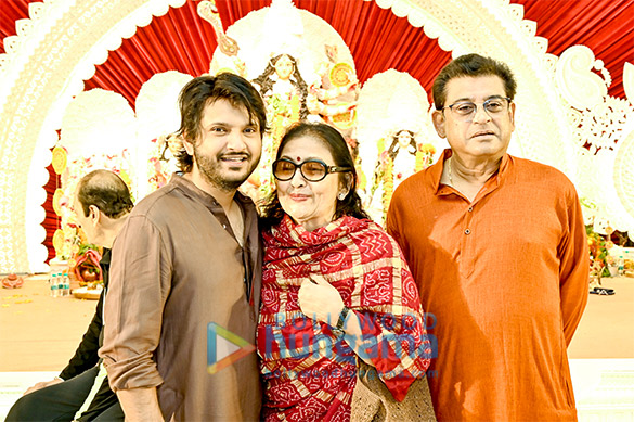 photos kajol tanuja tanishaa mukerji mouni roy and others snapped attending durga puja 11
