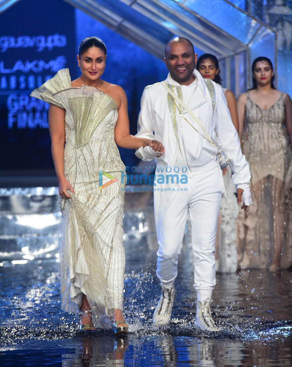Photos: Kareena Kapoor Khan walks the ramp for Gaurav Gupta at Lakme Fashion Week 2021 grand finale