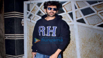 Photos: Kartik Aaryan and Paresh Rawal snapped at Rohit Dhawan’s office in Juhu