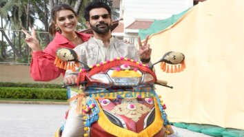 Photos: Kriti Sanon and Rajkummar Rao snapped promoting Hum Do Hamare Do