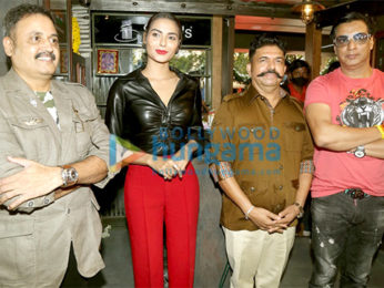 Photos: Madhur Bhandarkar and Ayeesha Aiman attend the launch of Shiva's Salon in Kandivali