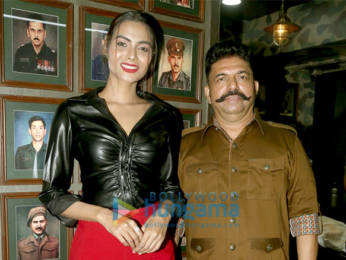 Photos: Madhur Bhandarkar and Ayeesha Aiman attend the launch of Shiva's Salon in Kandivali