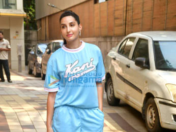 Photos: Nora Fatehi spotted outside a dance class in Khar