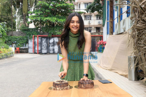 photos rakul preet singh celebrates her birthday at bastian in worli 1