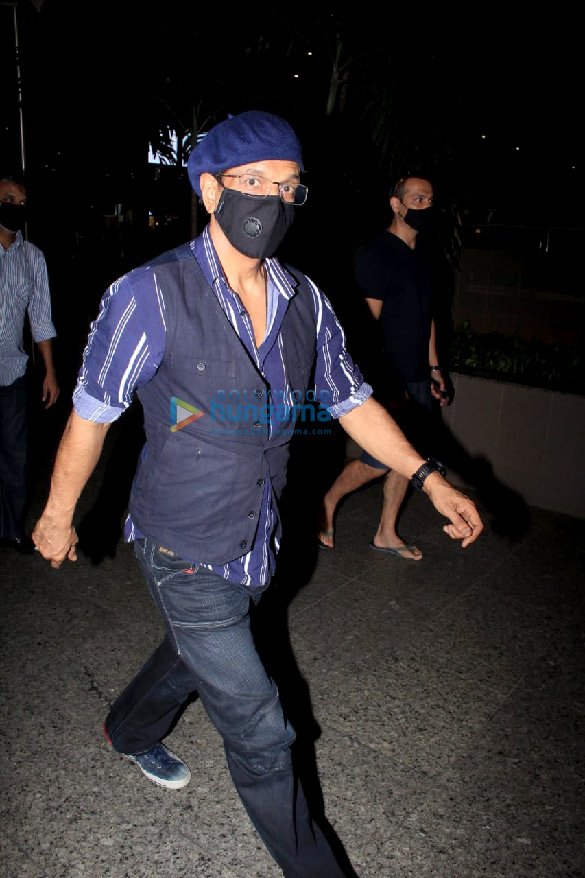 photos saiee manjrekar huma qureshi aditi rao hydari and others snapped at the airport 5