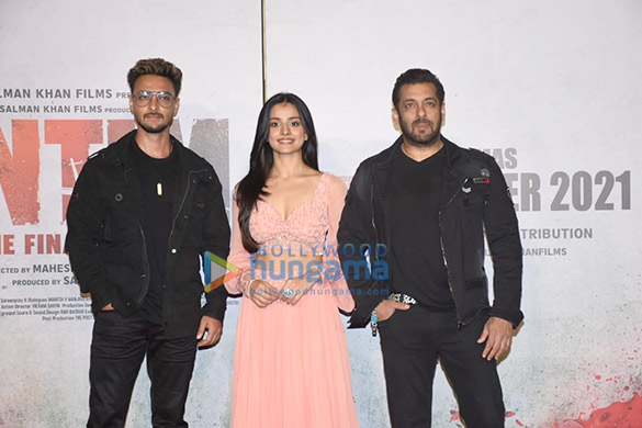 photos salman khan and aayush sharma snapped at antim the final truth trailer launch 0258 4