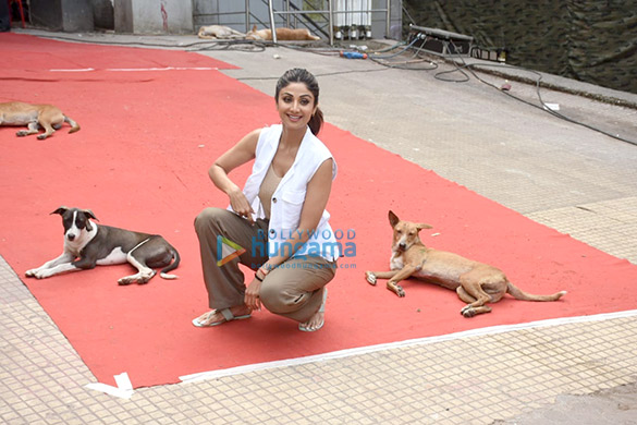 photos shilpa shetty spotted at film city 2 2