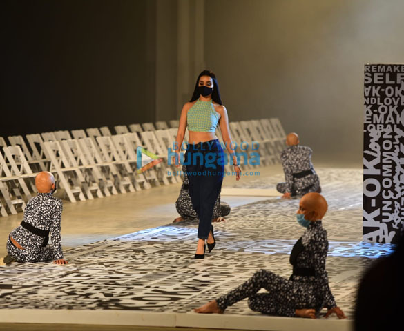 photos shraddha kapoor rehearses for lfw 2