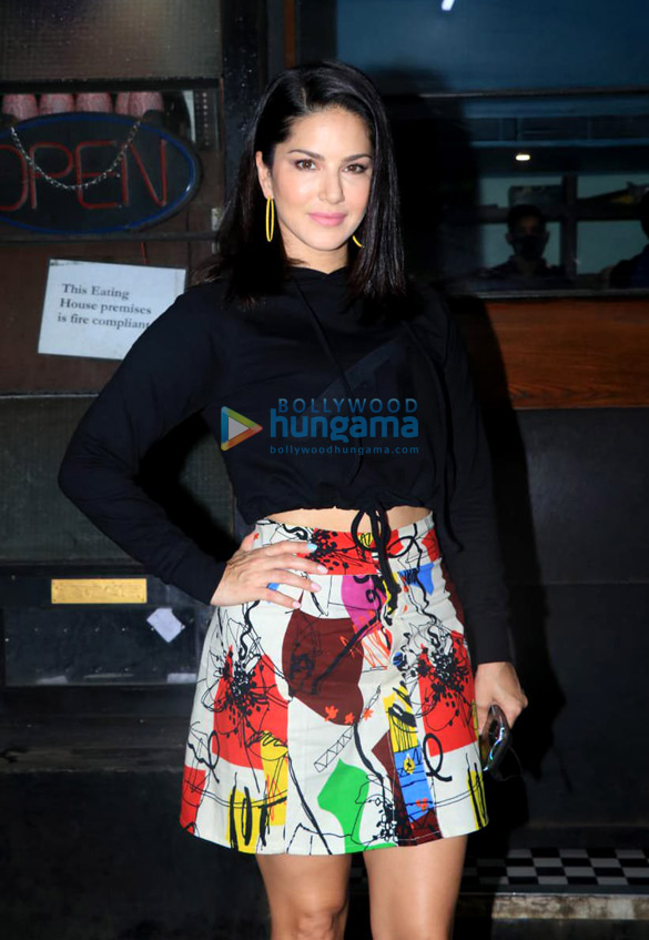 photos sunny leone and daniel weber snapped at indigo restaurant in andheri 3