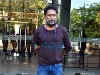 Photos: Vicky Kaushal, Shoojit Sircar and Ronnie Lahiri snapped while promoting Sardar Udham