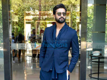 Photos: Vicky Kaushal, Shoojit Sircar and Ronnie Lahiri snapped while promoting Sardar Udham