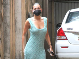 Snapped: Malaika Arora and Amrita Arora at their Mom’s place in Bandra, Mumbai