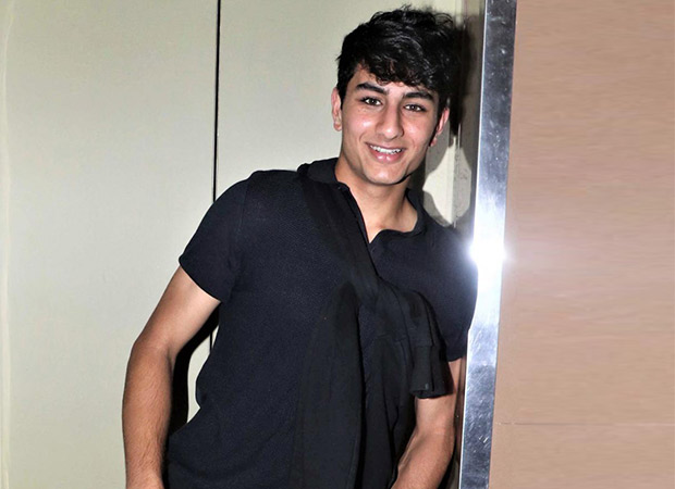 Ibrahim Ali Khan has a 'blast', head bangs to 'Afghan Jalebi' at a rooftop party with friends, watch video