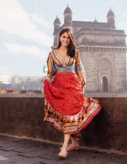 Celebrity Photo Of Mrunal Thakur