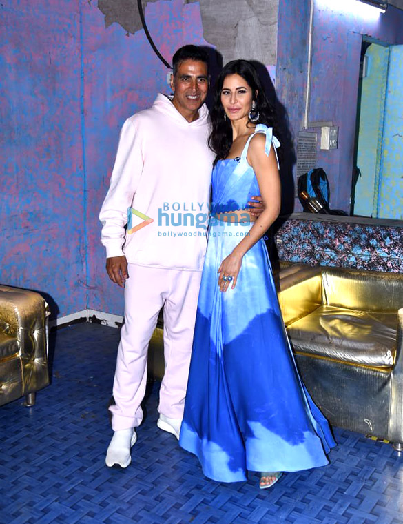 photos akshay kumar and katrina kaif snapped on the sets of the kapil sharma show 1