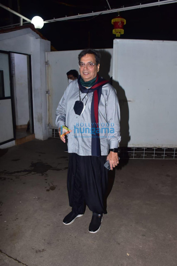 photos celebs grace the special screening of dhamaka 025 5