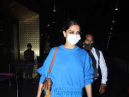 Photos: Deepika Padukone snapped at the airport