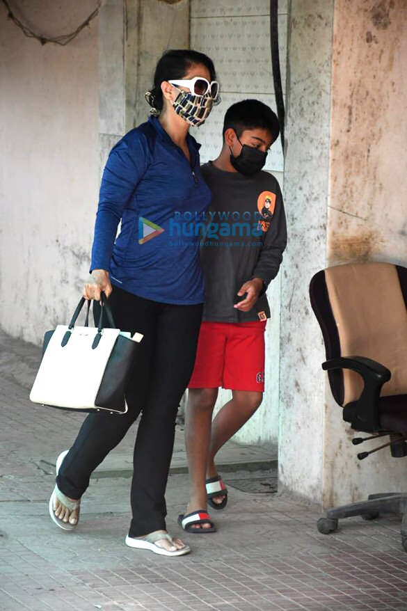 photos kajol snapped with her son at pilates class 1