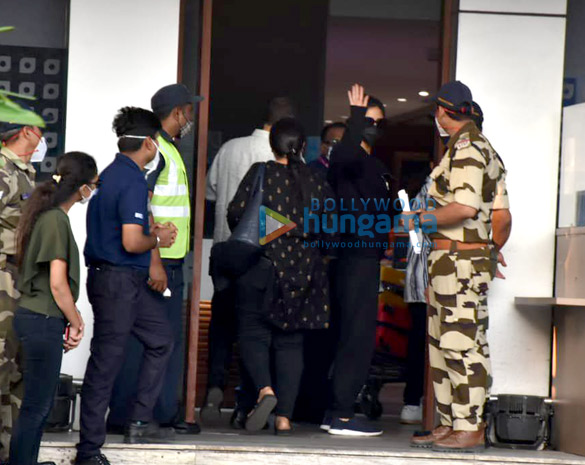 Photos: Katrina Kaif spotted at Kalina airport Photos: Katrina Kaif spotted at Kalina airport