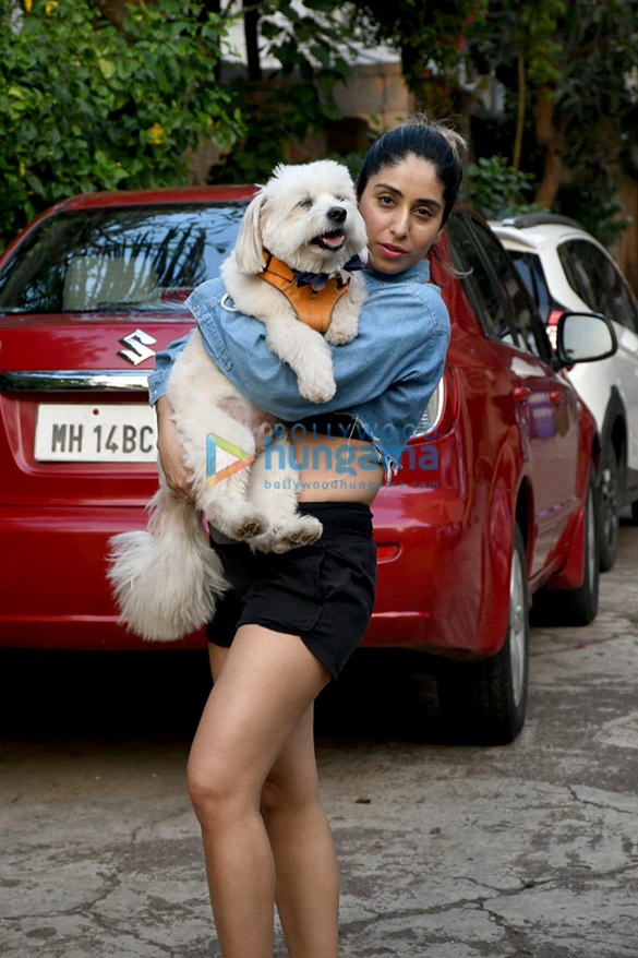 photos neha bhasin spotted in the city with her dog 2