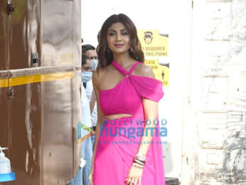 Photos: Shilpa Shetty spotted at Mehboob Studios